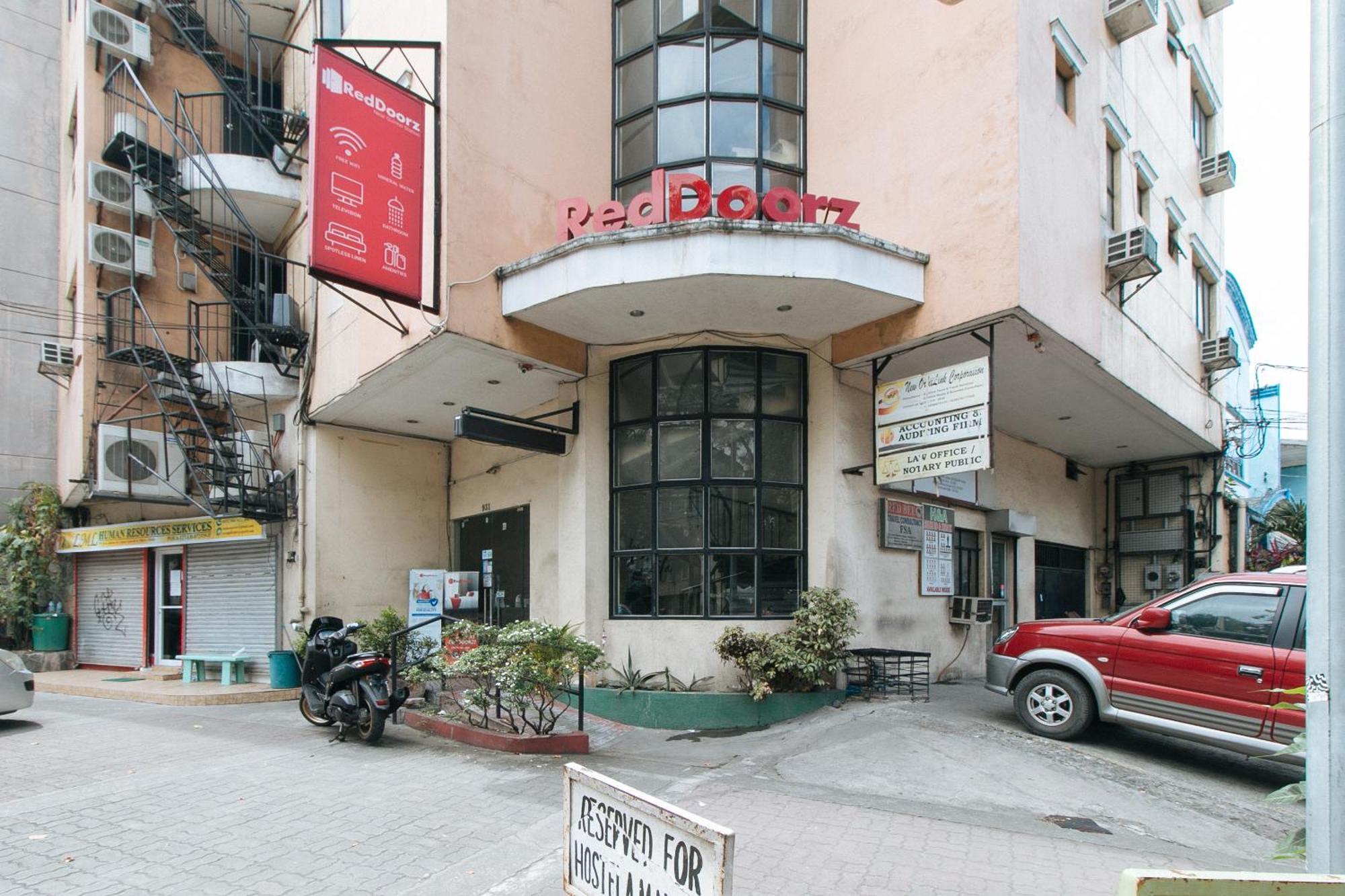 Reddoorz Near Quirino Station Manila Hotel Exterior photo